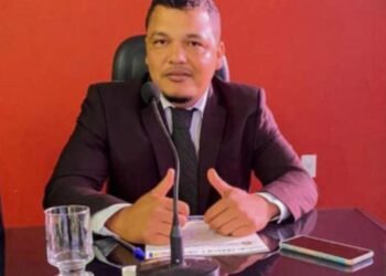 Vereador é preso suspeito de dar soco na mulher dele e fazer ameaças em MT