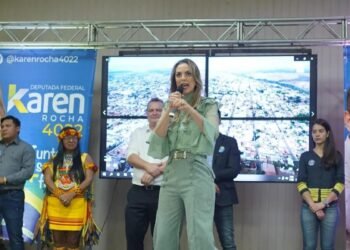 Karen Rocha lança campanha à Deputada Federal e defende Desenvolvimento Regional