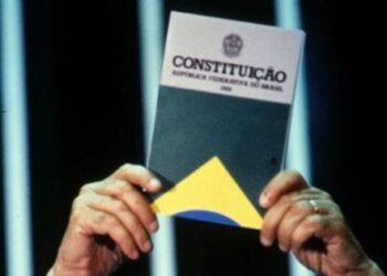 Constituição Federal é traduzida em língua indígena para promover os direitos dos povos originários