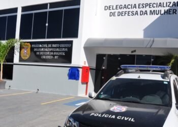 Suspeito de 31 anos é preso em flagrante por crimes de violência doméstica e familiar