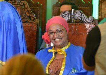 Luciene Carvalho é a primeira mulher negra no Brasil a assumir a presidência de uma Academia de Letras