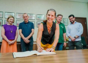 Sandra Barzotto assume Prefeitura de Lucas do Rio Verde