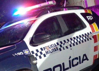 Acusado de ameaçar matar esposa e tentar agredir policiais acaba preso em Nova Mutum