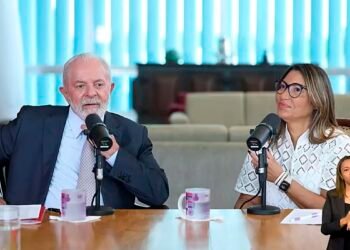 Governo estuda plano de combate à violência contra mulher na internet