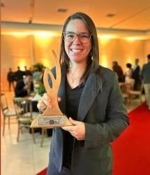 Equipe feminina do Mixto é eleita o time do ano em premiação