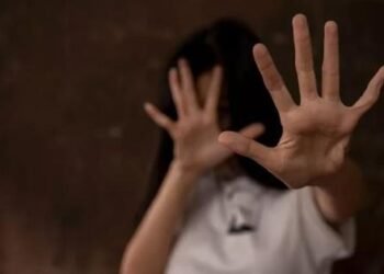 Adolescente de 12 anos é abusada sexualmente por tio durante celebração de Natal em família