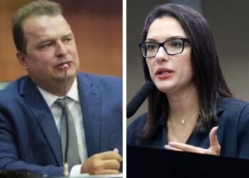 Janaina tenta compor com Max e apoia articulação de deputado para antecipar eleição de mesa na AL