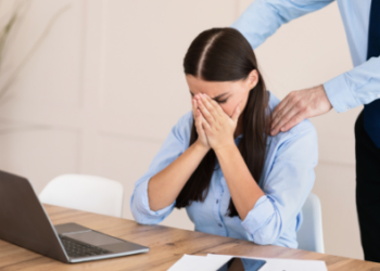 TRT mantém demissão por justa causa a trabalhador por importunação sexual