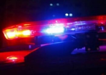 Pai protege filha e denuncia suspeito à polícia