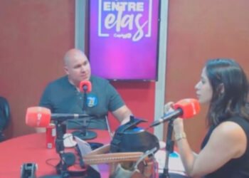 Abilio perde a linha em entrevista, ataca jornalista que responde: “Estou com medo de fazer perguntas”