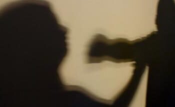 Mulher é estrangulada por marido após defender cunhado