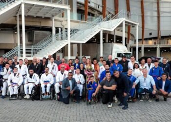 Madrinha Nacional do Parajiu-jitsu, primeira-dama de MT apoia participação de atletas de MT na Grécia