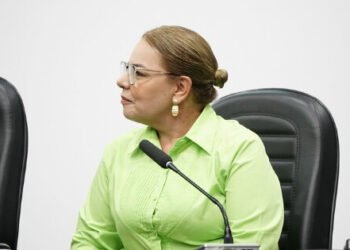 Paula Calil diz que vereadores de Cuiabá “não trabalharam” nos últimos quatro anos