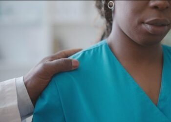 Assédio no serviço público: governo lança novo guia e Câmara institui política para coibir prática