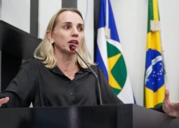 Katiuscia reforça a urgência de ampliar os atendimentos nas unidades de acolhimento