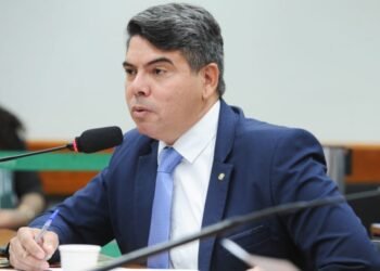 Projeto tipifica crimes de misoginia e misandria