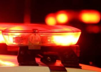 Homem é preso por agredir esposa com seu próprio celular em município de MT