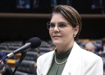 Deputada Coronel Fernanda propõe PL que amplia deduções no Imposto de Renda