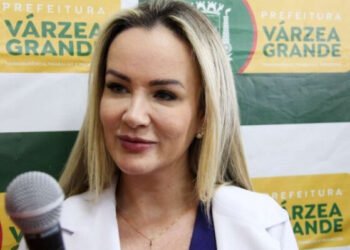 Carol Melo assume cadeira de Dito Lucas e se torna primeira mulher na Secretaria de Governo de VG