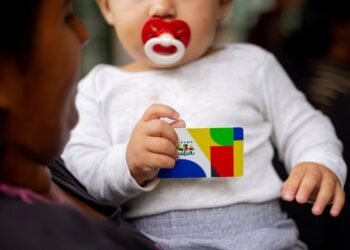 Bolsa Família chega a 20,5 milhões de lares a partir desta segunda, 16