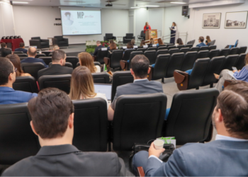 Promotores de Justiça participam de curso sobre combate ao feminicídio