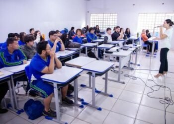 ALMT aprova projeto que flexibiliza uso da hora-atividade de professores estaduais
