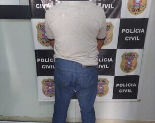 Covarde não aceita término e tenta matar ex a facadas