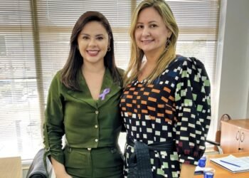 Michelly Alencar realiza primeira reunião com nova secretária de Saúde de Cuiabá