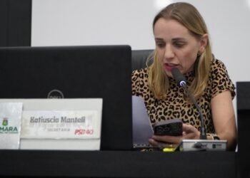 Câmara aprova projeto “Vereadora por um Dia” para incentivar mulheres na política”