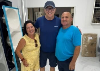 Baixinha Giraldelli e vice-governador visitam Pedra 90 para instalação do Ganha Tempo