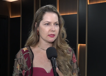 “A família é a primeira ponta de apoio para mulheres que sofrem violência doméstica”, afirma delegada