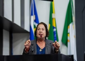 Baixinha Giraldelli fala da importância do respeito às mulheres e os impactos de acusações sem provas