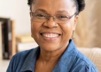 ARTIGO – O Coeficiente da Maturidade: Onde a Leitura Cura e a Resiliência Resiste