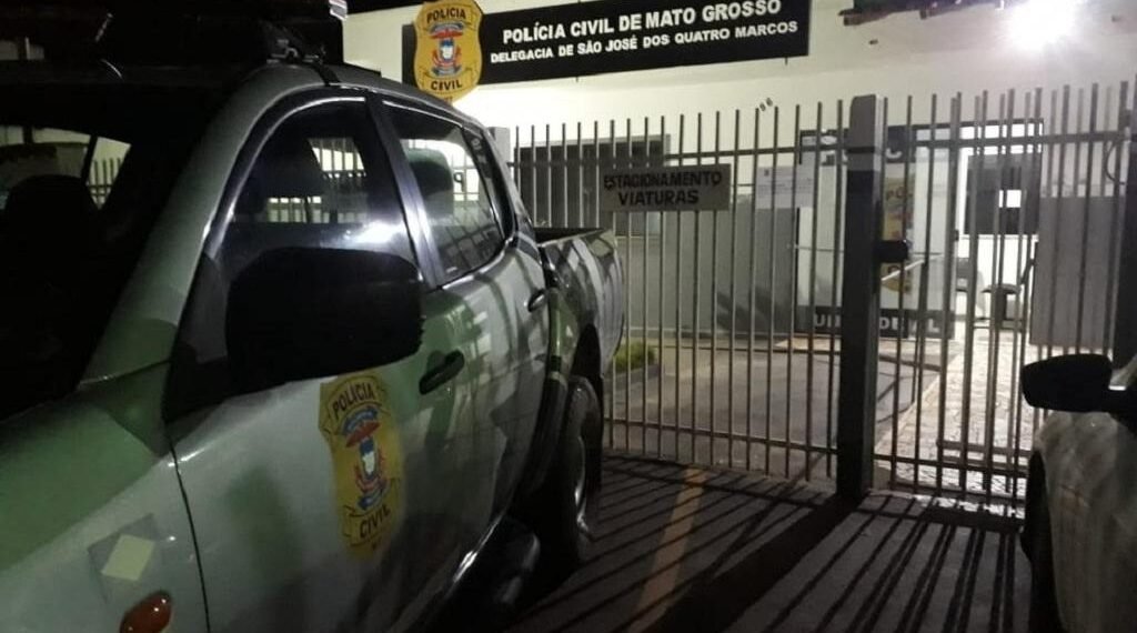 Polícia Civil prende homem por invadir casa de ex-mulher e descumprir medidas protetivas