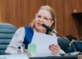 Paula Calil apresenta projeto para ampliar “Parada Segura” no transporte coletivo