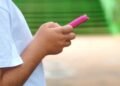Estudo aponta como agressores aliciam adolescentes na internet
