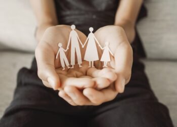 Dia Nacional da Adoção: julgamentos do STF consolidaram igualdade entre filhos biológicos e adotivos
