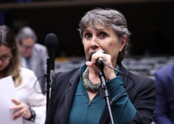 Deputados aprovam projeto que aumenta pena para militar que cometer estupro de vulnerável