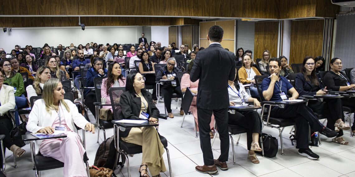 Grupos reflexivos ganham reforço com capacitação promovida pelo TJMT