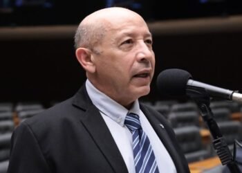 Comissão aprova fiscalização de vagas do Sine para mulheres vítimas de violência