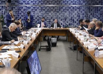 Líderes adiam votação de projeto sobre misoginia por falta de consenso