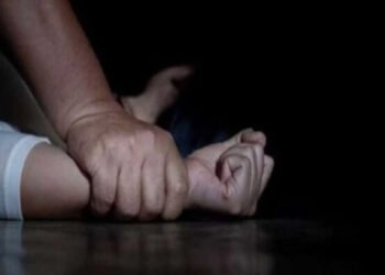 Mulher dá entrada em hospital denunciando ter sido estuprada pelo pai, em MT
