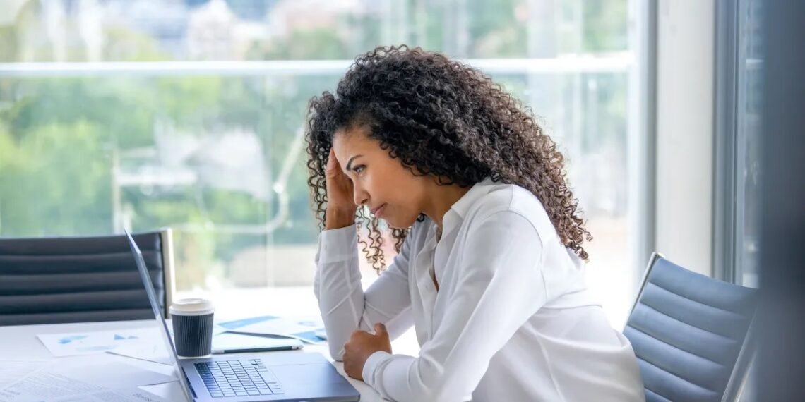 Estudo vê abismo entre empresas e funcionários na desconexão pós-expediente
