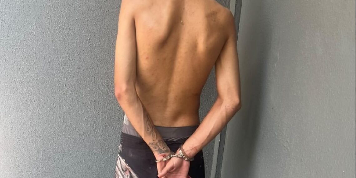 Homem mantém namorada em cárcere privado e a estupra durante 30 dias
