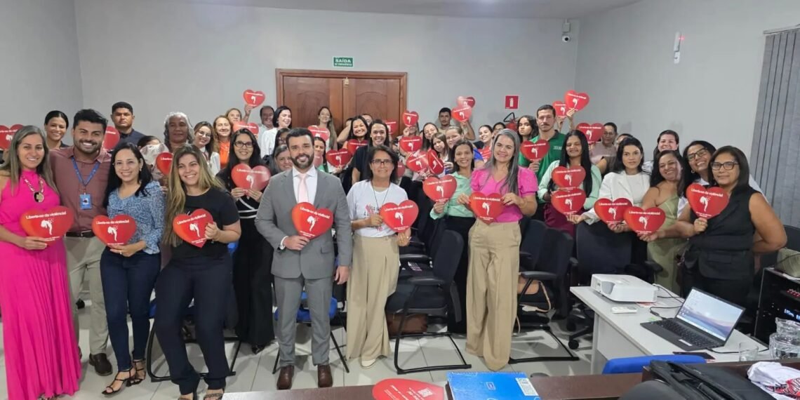 Cemulher capacita profissionais da rede de enfrentamento à violência contra a mulher de Vila Rica