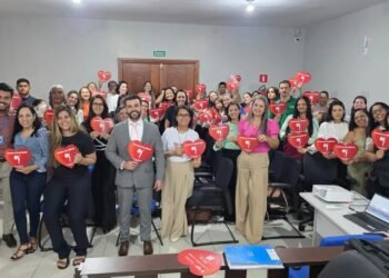 Cemulher capacita profissionais da rede de enfrentamento à violência contra a mulher de Vila Rica